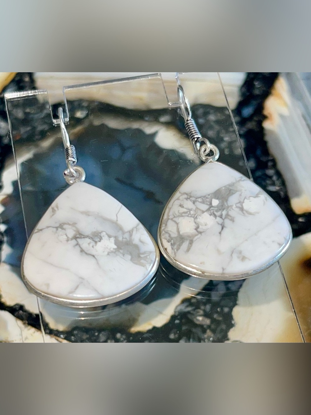 Lightweight Howlite Magnesite Earrings 1 1/2”
